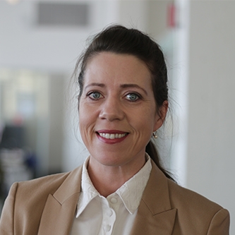 Cathy Desrochers-Hovington technician