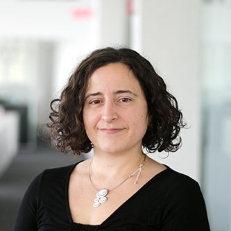 Catherine Lambany-Bruneau technologist