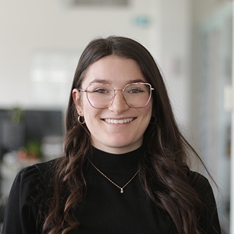 Ariane Nadeau Intern