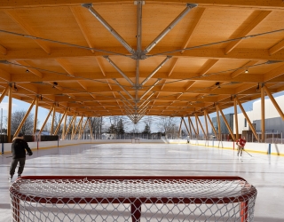 Parc Terry-Fox refrigerated skating rink