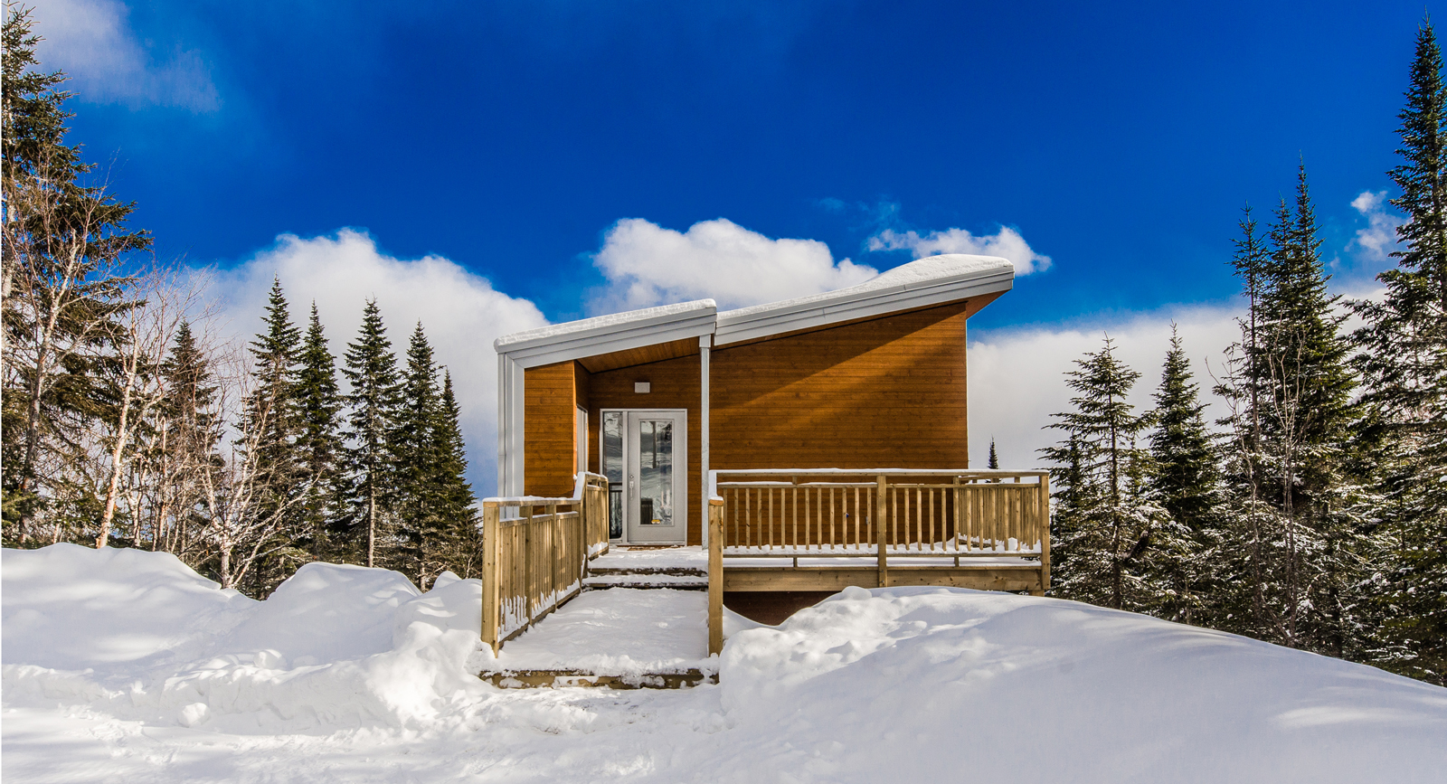 Chalets-forêt du Massif de Charlevoix