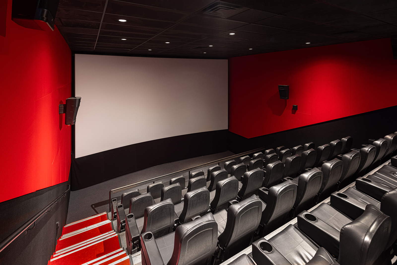 Le Clap cinemas