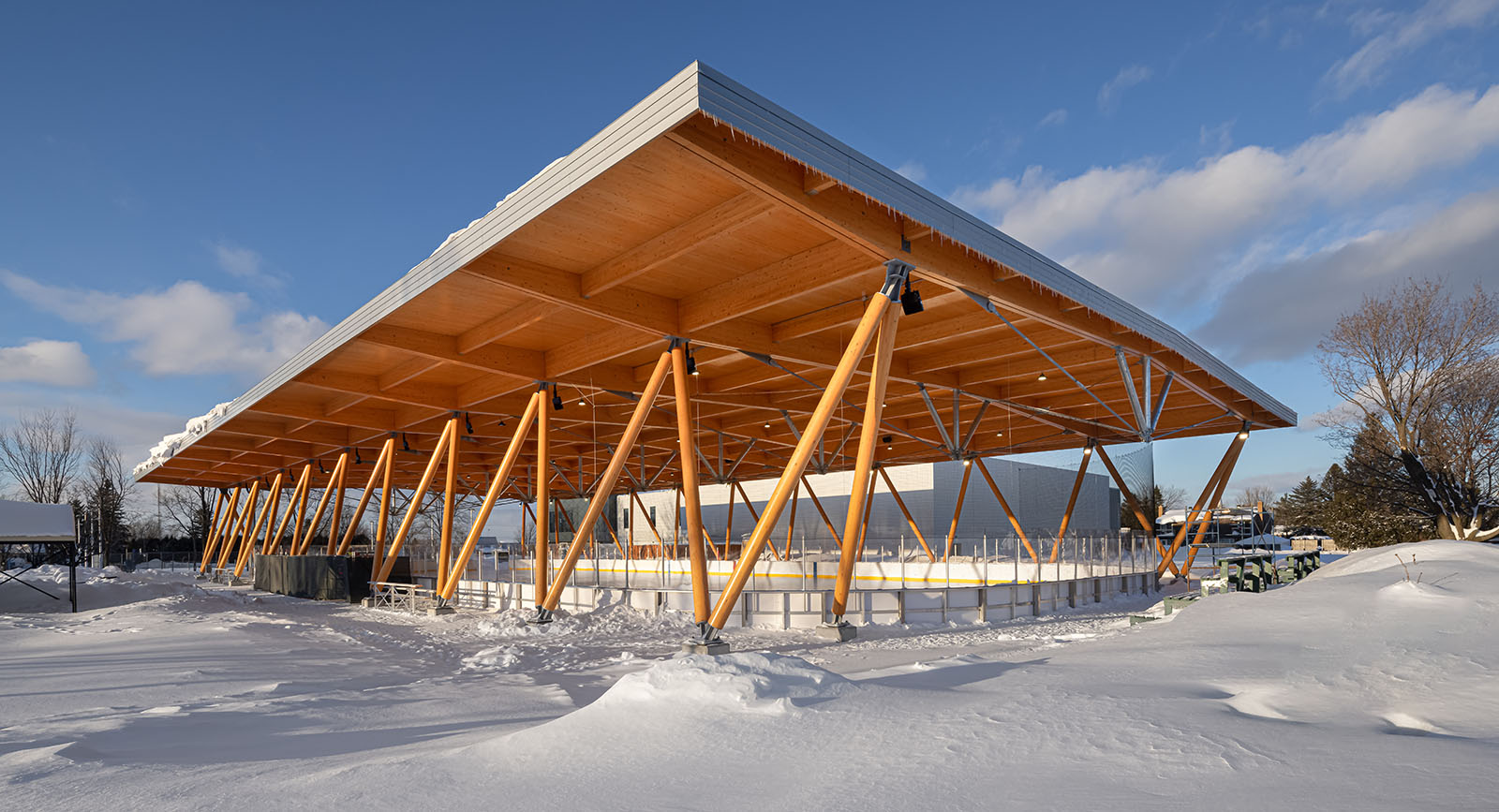 Parc Terry-Fox refrigerated skating rink