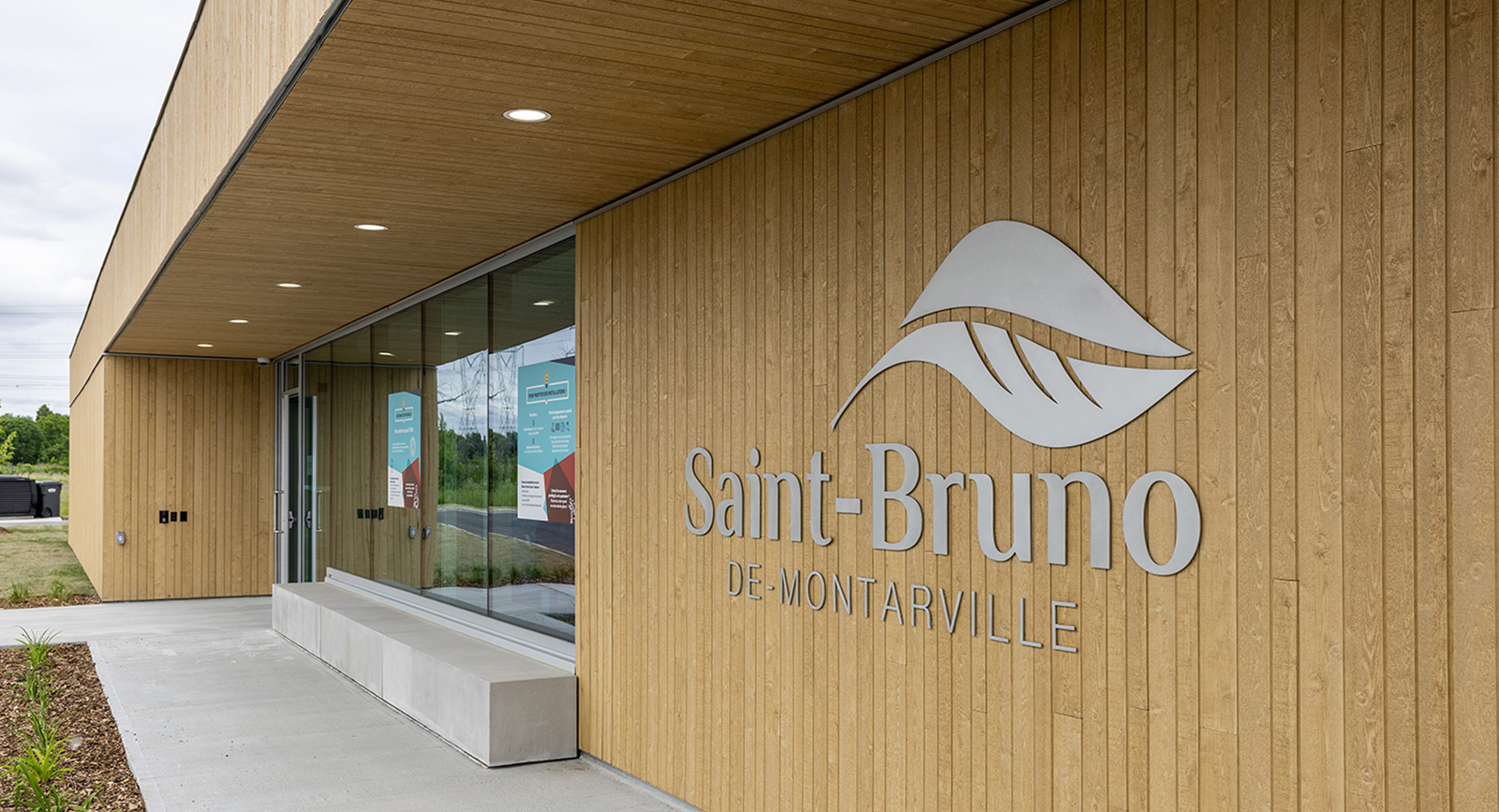 Patinoire couverte et réfrigérée du parc Marie-Victorin