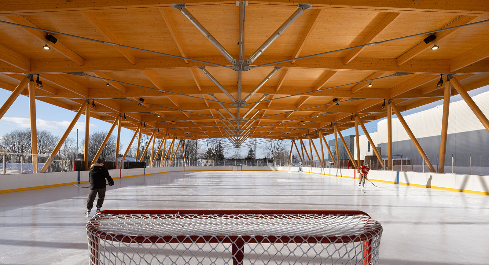 Parc Terry-Fox refrigerated skating rink